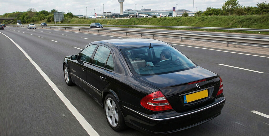 Windsor to Luton Airport Transfer