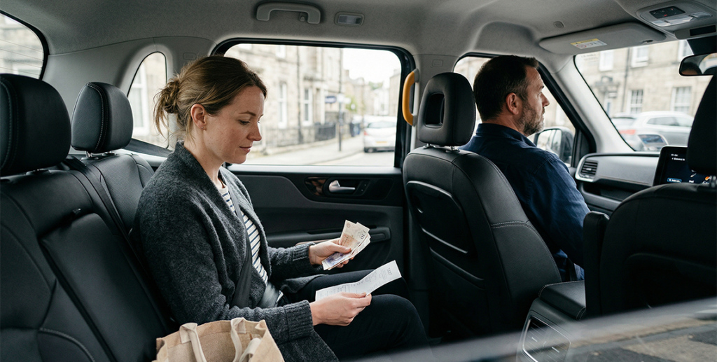 Heathrow airport taxi price